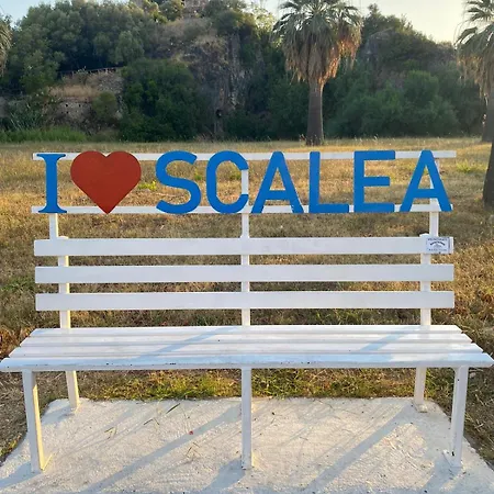 Zigi - Beautiful, Sunny Apartment, 70m2, Close To The Sea *