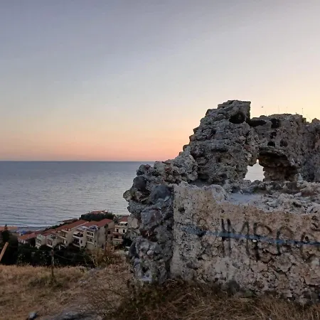 Zigi - Beautiful, Sunny Apartment, 70m2, Close To The Sea *