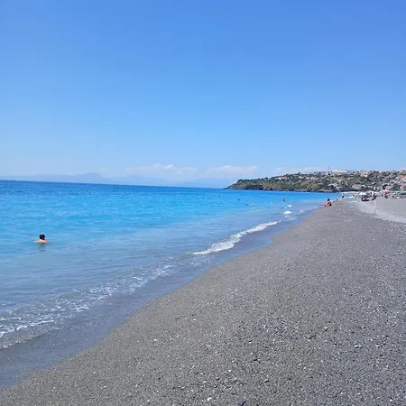 Zigi - Beautiful, Sunny Apartment, 70m2, Close To The Sea