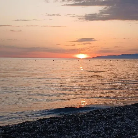 Zigi - Beautiful, Sunny Apartment, 70m2, Close To The Sea Daire *