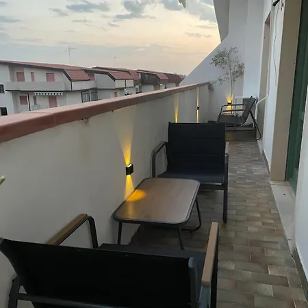 Zigi - Beautiful, Sunny Apartment, 70m2, Close To The Sea Daire *