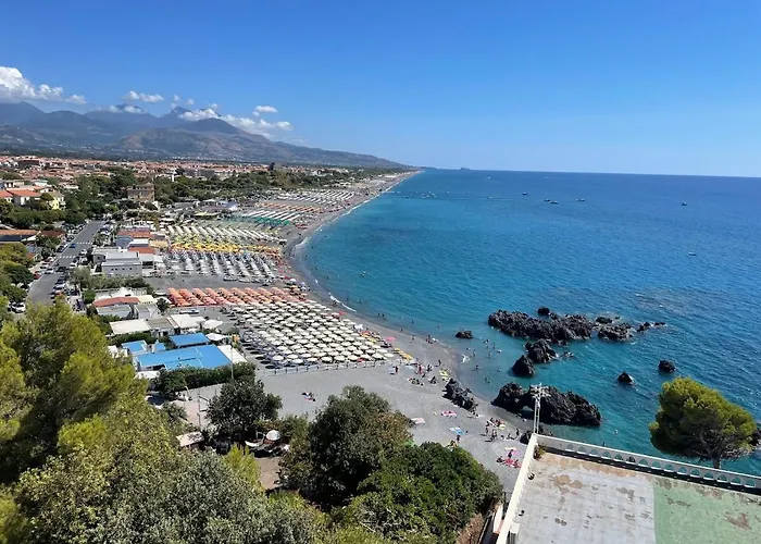 Zigi - Beautiful, Sunny Apartment, 70m2, Close To The Sea Apartman Scalea