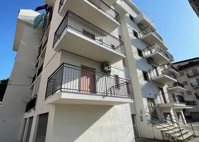 Zigi - Beautiful, Sunny Apartment, 70m2, Close To The Sea Apartman Scalea