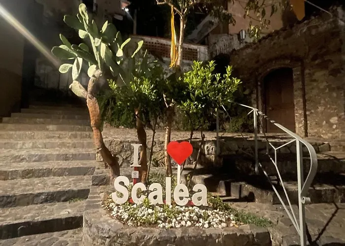 Zigi - Beautiful, Sunny Apartment, 70m2, Close To The Sea Scalea